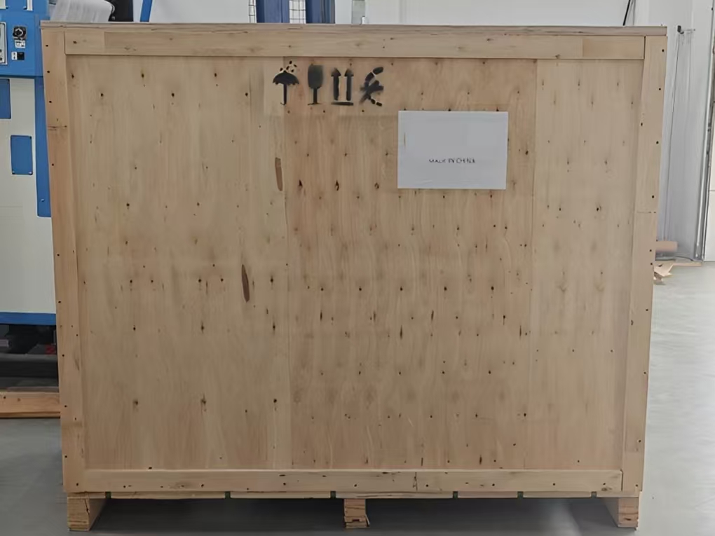 实验室双辊开炼机木箱包装